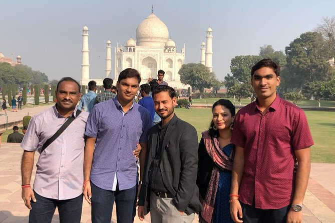 Luxury Taj Mahal Tour by Gatimaan Express Train With Executive Class - Inclusions