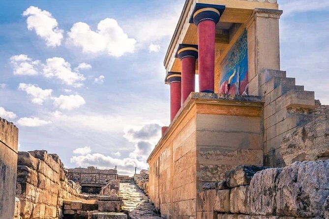Luxury Tour From Elounda: Knossos Palace & Museum With Wineries - Cancellation and Support