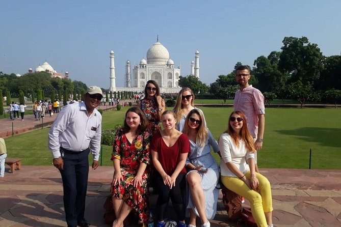 Luxury Train Tour From Delhi to Agra - Health and Accessibility