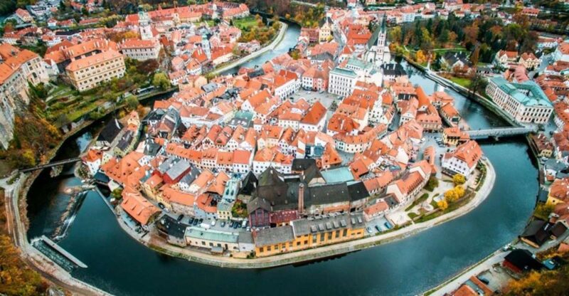 Luxury Transfer From Prague to ČEsky Krumlov - Frequently Asked Questions