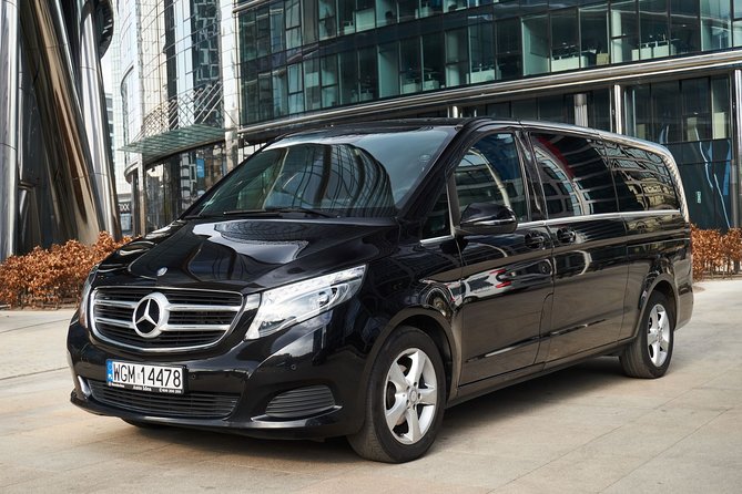 Luxury Transport From/To Warsaw - FRAnkfurt / Intern. Airport FRA by Private Van - Worth The Stay