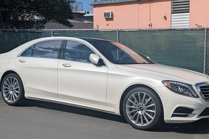 Luxury Transportation to and From Bad Bunny Concert One Way - Key Points