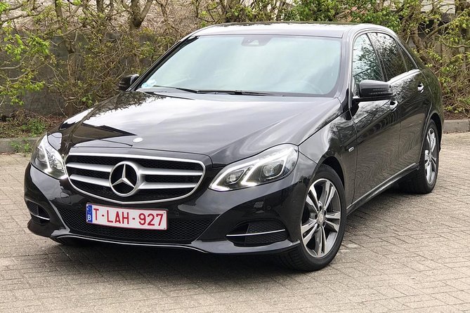 Luxury Vehicle From Charleroi Airport to the City of Brussels - Amenities and Comfort