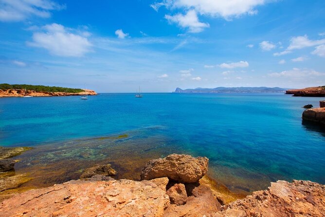 Luxury Water Toys Boat Tour Ibiza - SEABOB- Paddle Surf Boards - Key Points