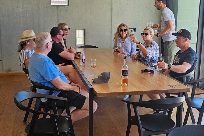 Luxury Wine and Oyster Tasting - Tour Guide Expertise
