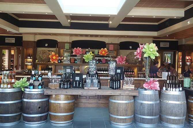 Luxury Wine Tours to Niagara On The Lake - Customized Itineraries for Special Requests