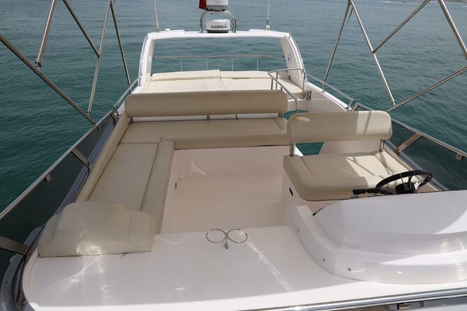 Luxury Yacht Charter : Dubai Marina, Atlantis The Palm & Burj Al Arab - Landmarks and Sights Visited