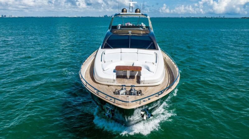 Luxury Yacht Charter - Luxury Experiences