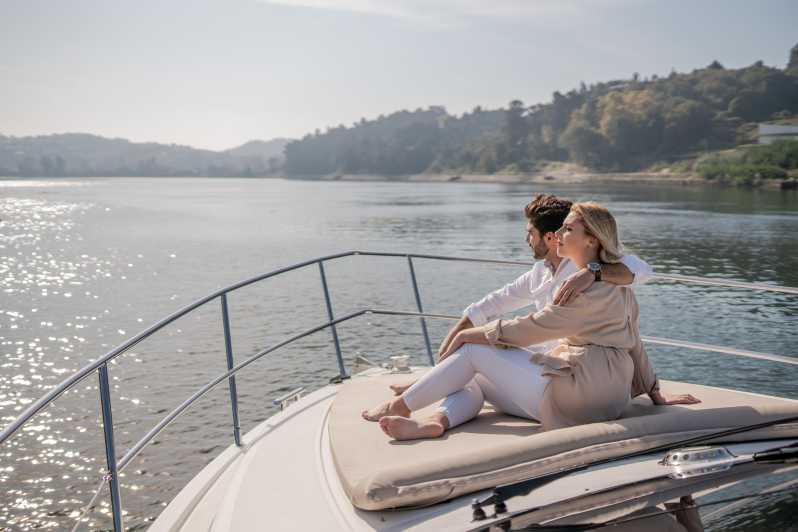Luxury Yacht Private Sunset 2 Hours Tour - Highlights of the Experience