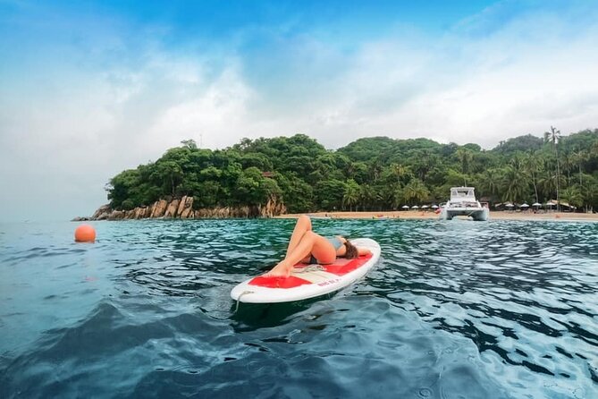 Luxury Yacht & Snorkeling - Included Amenities and Provisions