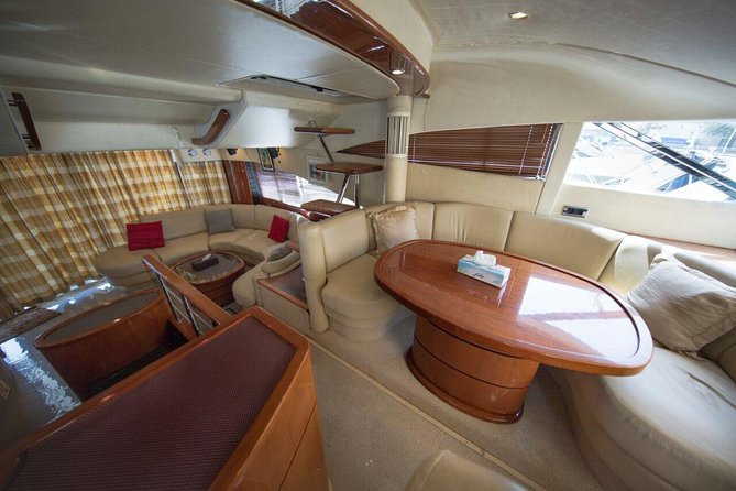Luxury Yacht Tour Around Palm Island - Customer Reviews and Ratings