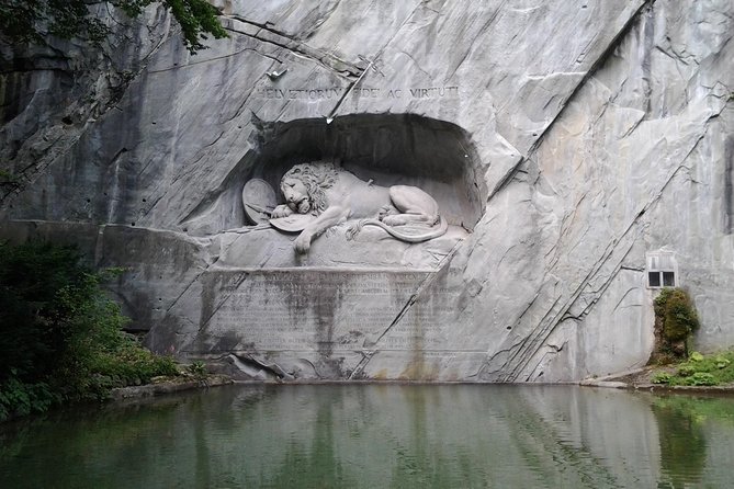 Luzern Discovery:Small Group City Walk and Lake Cruise From Basel - Exploring Lucernes Old Town