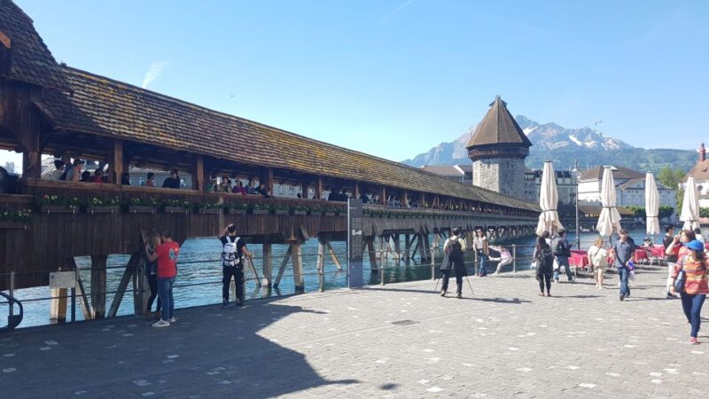 Luzern Discovery:Small Group Tour and Lake Cruise From Basel - Cruising Lake Lucerne