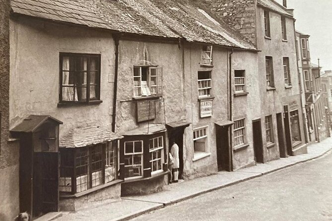 Lyme Regis Town Walking Tours - Accessibility and Health Restrictions