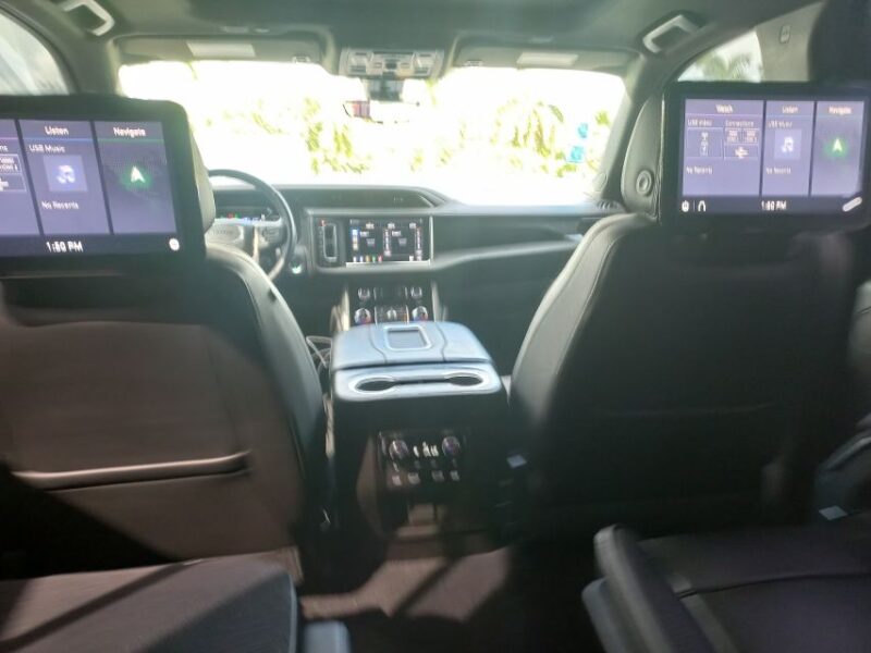 Lynden Pindling Airport (NAS): Round-Trip Nassau Transfer - Airport Pickup and Drop-off