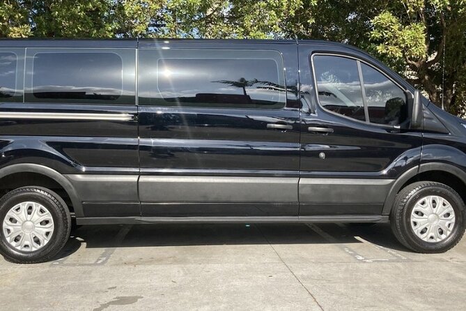 Lynden Pindling International Airport One-Way Private Transfer - Additional Information to Consider
