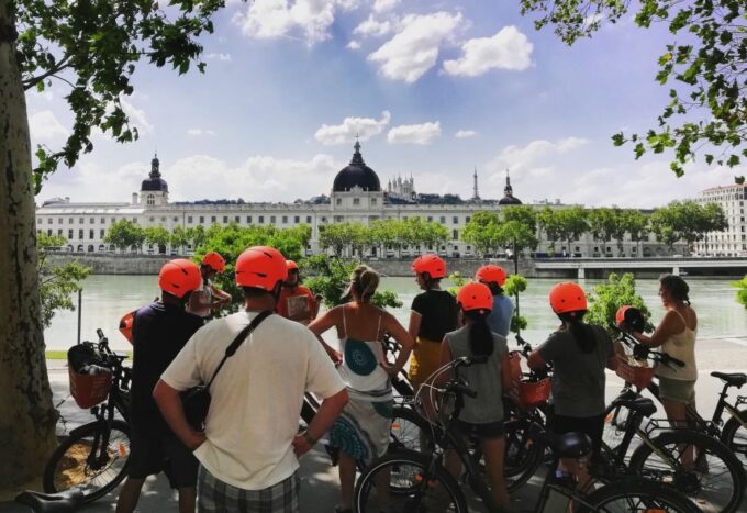 Lyon: 4-Hour Electric Bike Tour With Tasting Break - Whats Included and Excluded