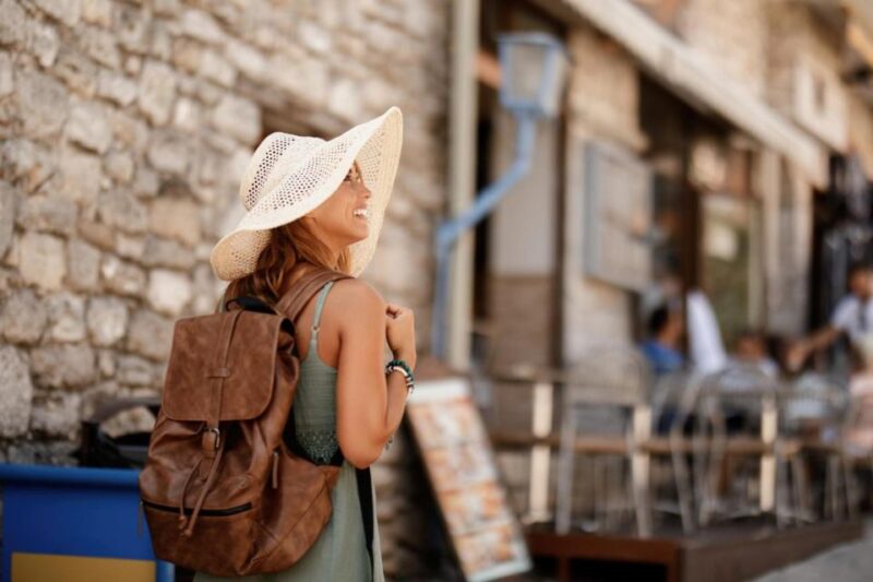 Lyon: Capture the Most Photogenic Spots With a Local - Meeting Point and What to Bring
