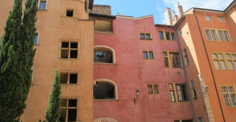 Lyon Cinema and Miniature Museum and Old Town Private Tour - Guided Experience