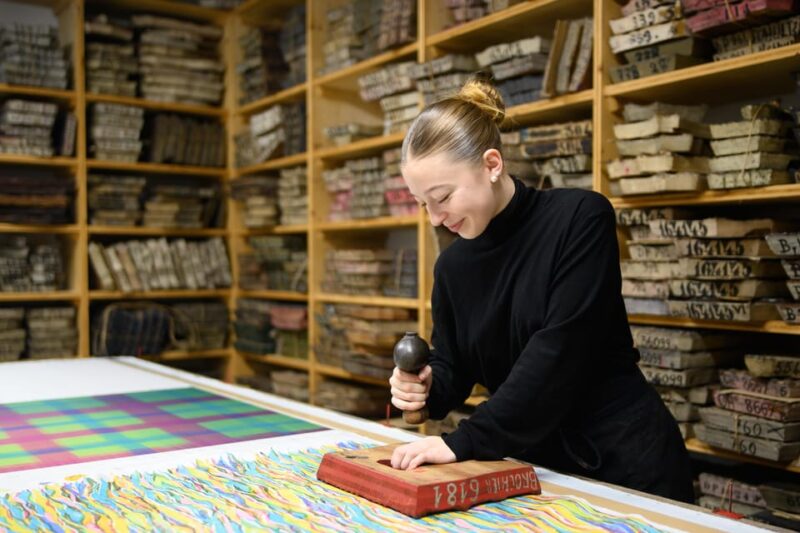 Lyon: Create Your Own Traditional Lyonnais Silk Square - Location and Important Information