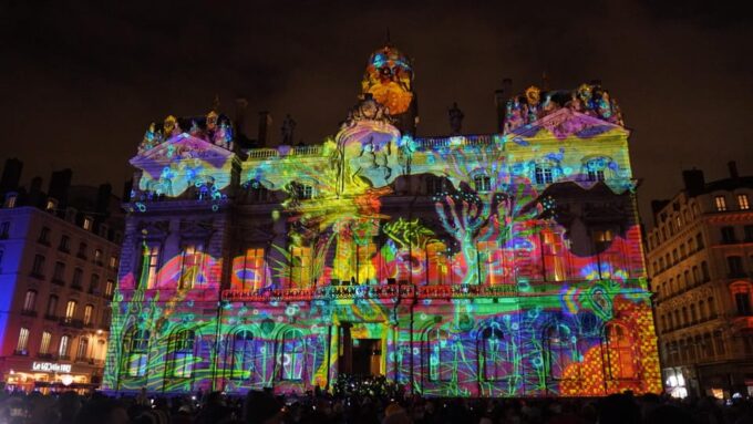 Lyon: Festival of Lights Tour - Transformative Light Displays