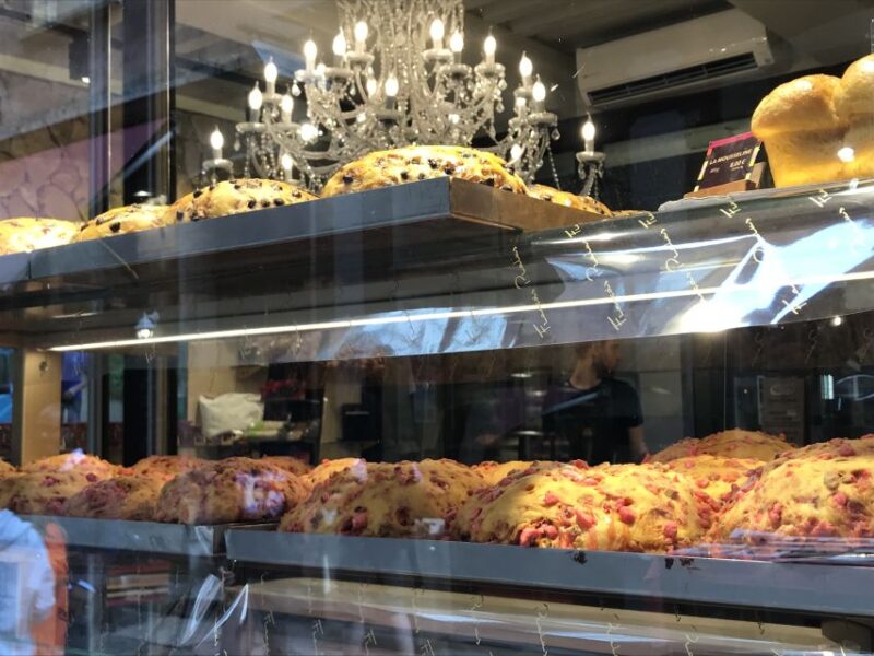 Lyon: Guided Food Tour With Tastings and Wine - Tasting Local Wines and Beers