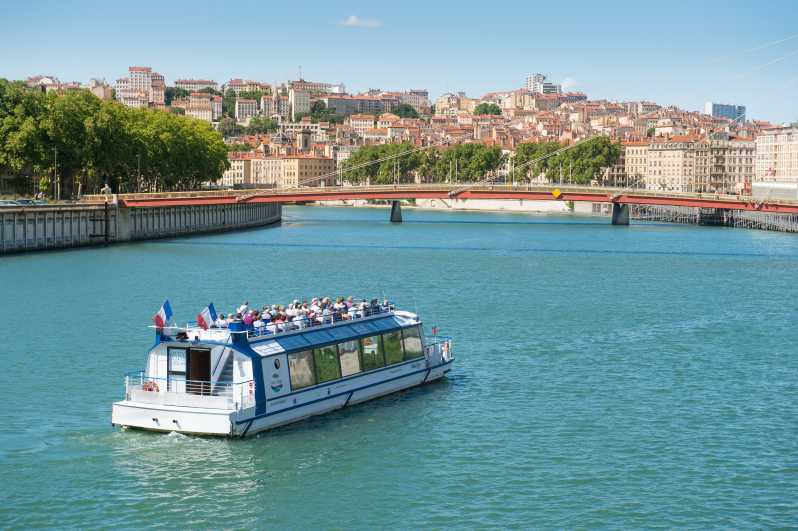 Lyon: Guided Sightseeing Cruise - Languages and Accessibility