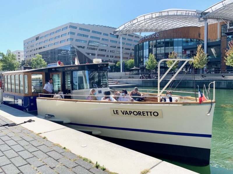 Lyon: Hop-On Hop-Off City Cruise - Accessibility Information
