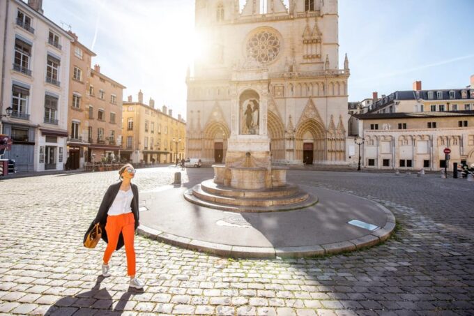Lyon Jewish Heritage and Old Town Private Tour - Expert Guide