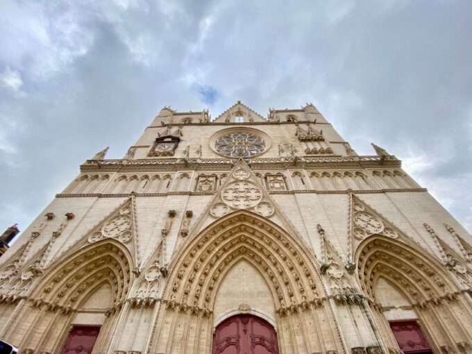 Lyon: Old Lyon Smartphone Audio-Guided Walking Tour - Frequently Asked Questions