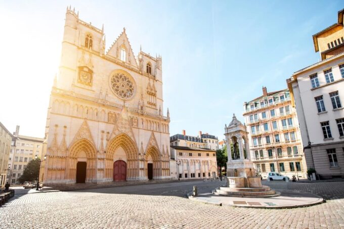 Lyon Old Town Highlights and History Private Walking Tour - Reserve Now and Pay Later