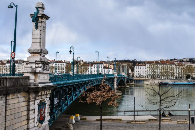 Lyon: Old Town Walking Tour in Lyon - Key Points