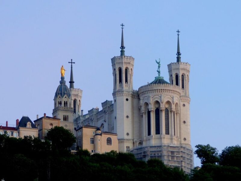 Lyon: Outdoor City Game Birthday Mission - Unique Challenges and Missions