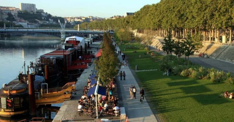 Lyon: Premium Self-Guided Bike Tours With AI Virtual Guide - Tour Features and Inclusions