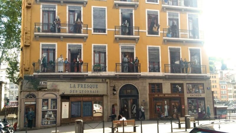 Lyon: Premium Self-Guided Bike Tours With AI Virtual Guide - Flexibility and Accessibility