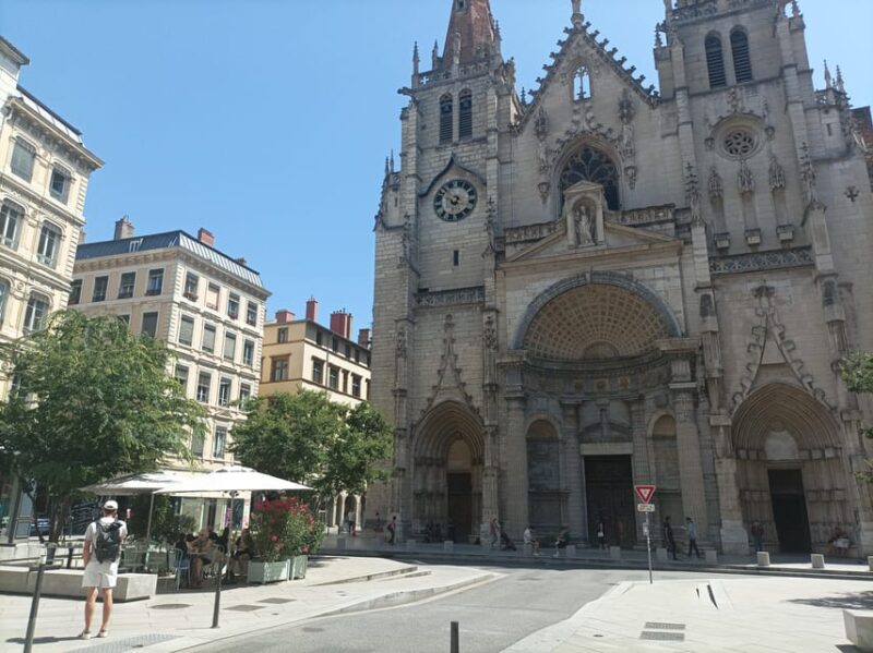 Lyon: Private Guided Tour With an Official Tour Guide! - Experience Highlights