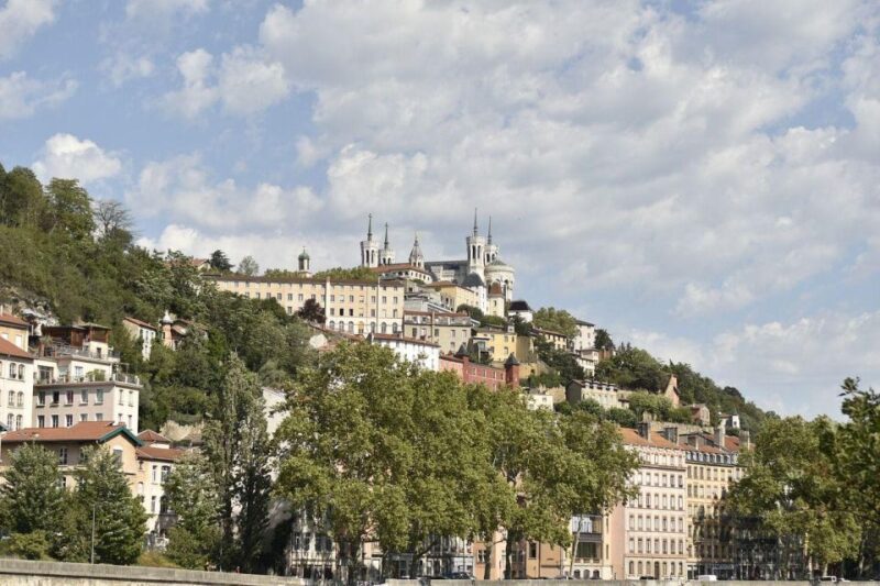Lyon: Private Guided Walking Tour - Navigating Lugdunum to Kingdom of Burgundians