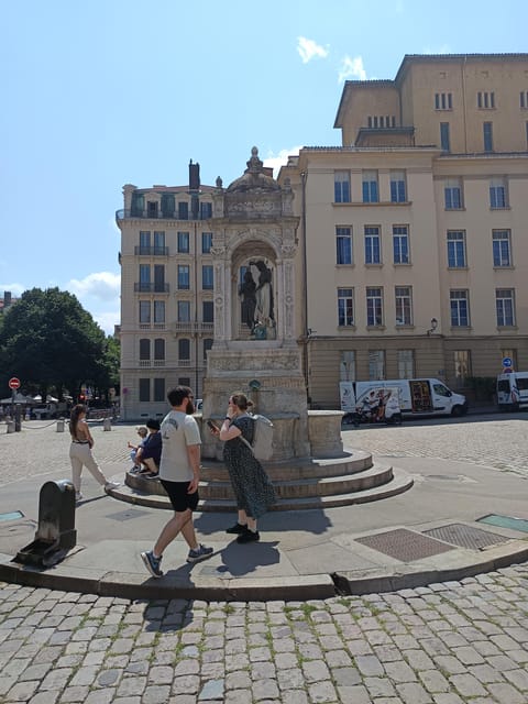 Lyon: Private Walking Tour of the City - Highlights of the Itinerary