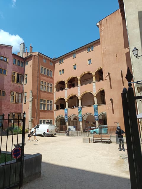 Lyon: Private Walking Tour of the City - Starting Locations and Main Stops