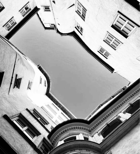 Lyon: Private Walking Tour of Traboules in the Old Town - Highlights of the Guided Walking Tour