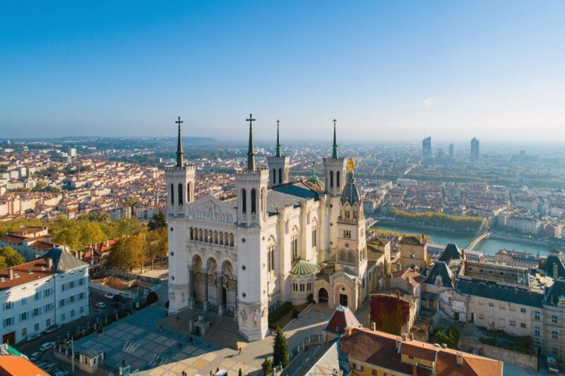 Lyon: Private Walking Tour of UNESCO Old Districts - What to Expect
