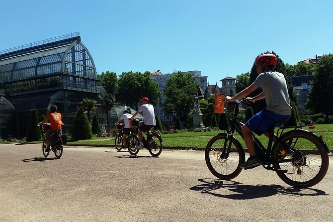 Lyon Small-Group Guided Electric Bike Tour With a Local Guide - Tour Policies
