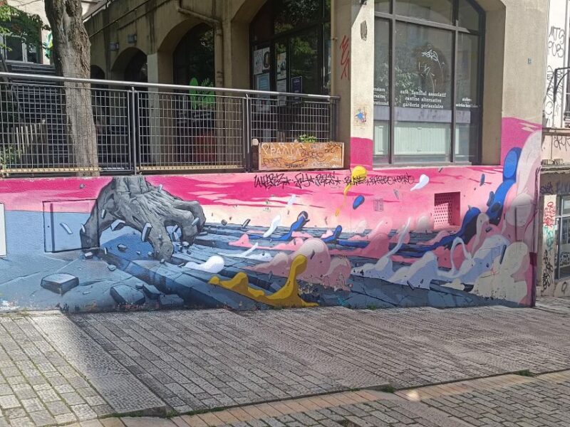Lyon: Street Art in the Croix Rousse District - Techniques and History
