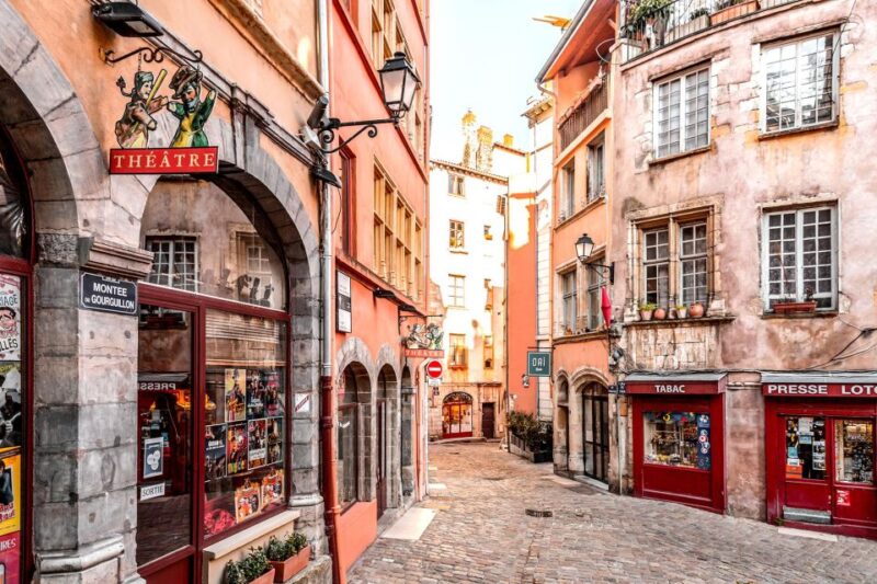 Lyon: UNESCO Districts Private Guided Walking Tour - Inclusions
