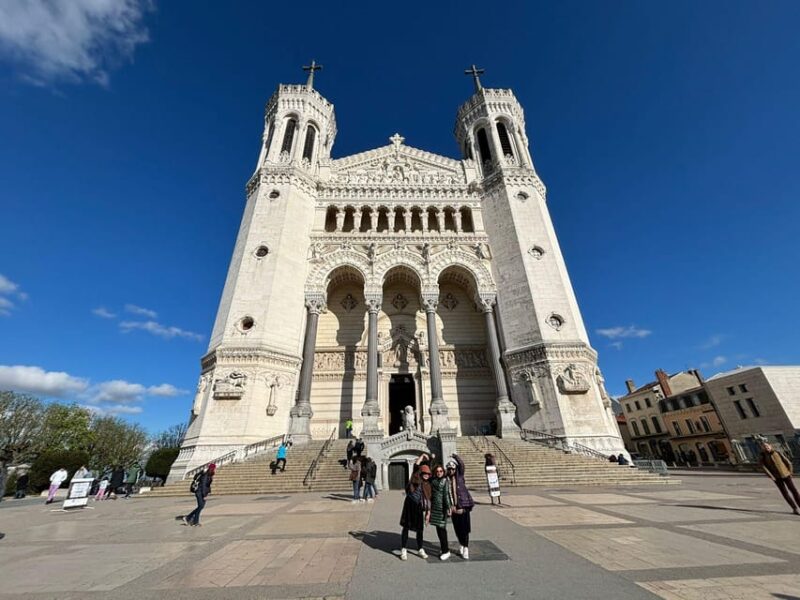 Lyon: Visit Lyon on a Private Half-Day Tour With a Driver - Tour Highlights