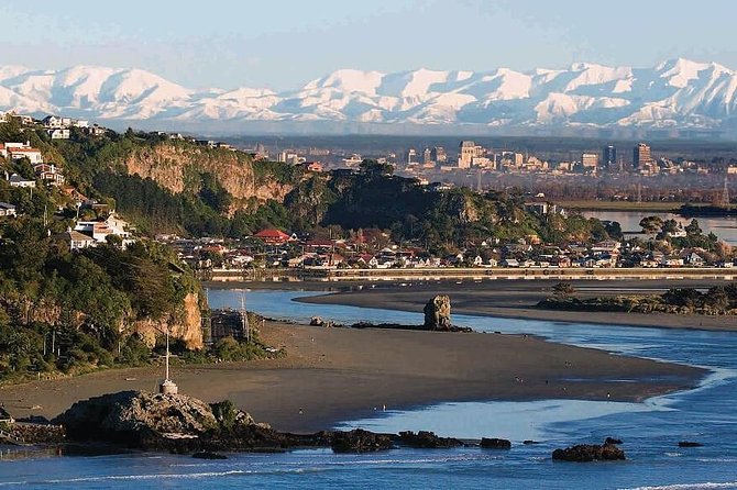 Lyttelton Shore Excursion: Christchurch Sightseeing With Antarctic Center - Scenic Stops and Sightseeing