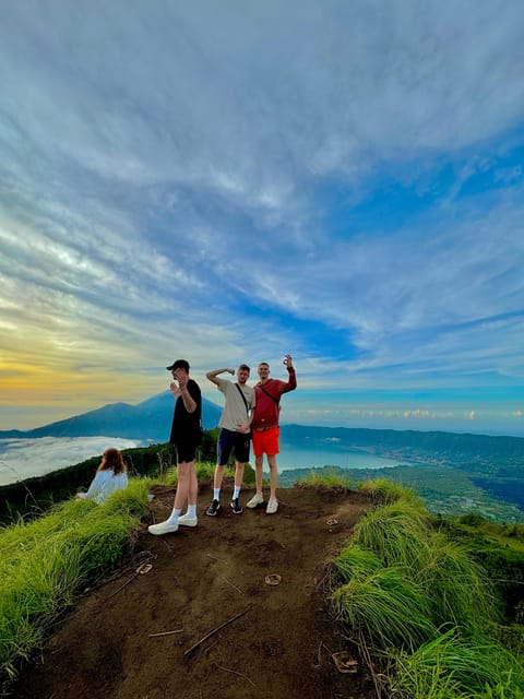 M.T Batur Volcano With Transfer Hot Spring and Coffe Tester - Stunning Sunrise Experience