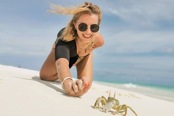 Maafushi: Full Day Snorkeling and Island Hopping Experience - Group Size and Accessibility