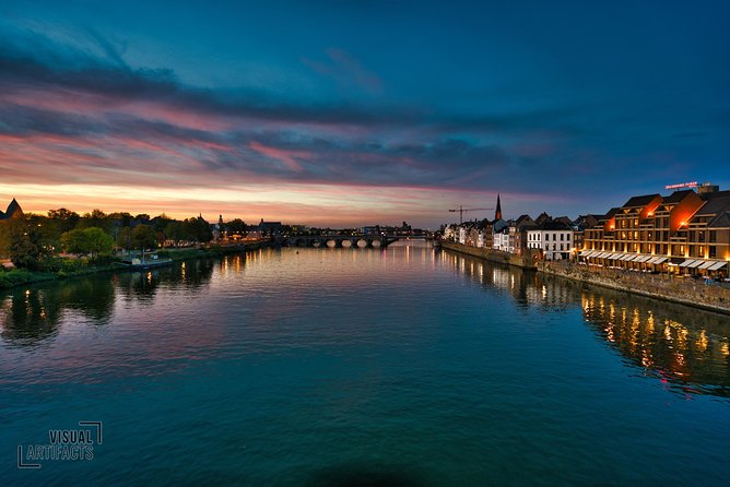 Maastricht Experience With a Local Photographer - Booking and Cancellation Policy