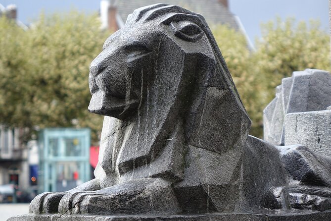 Maastricht Private Walking Tour With A Professional Guide - Tour Features